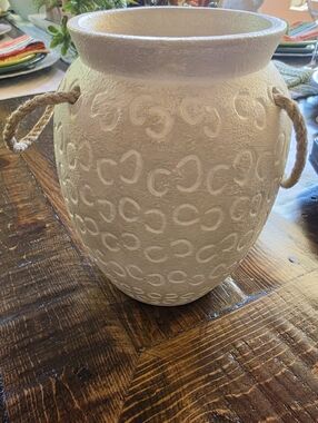 dV Home White Taupe Textured Ceramic Planter Vase Vessel Rope Accents NEW